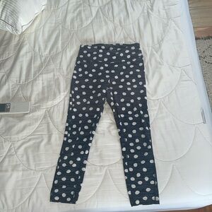 Outdoor Voices 3/4 leggings size small